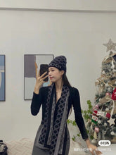 China Replica Gucci Scarf 40usd Only